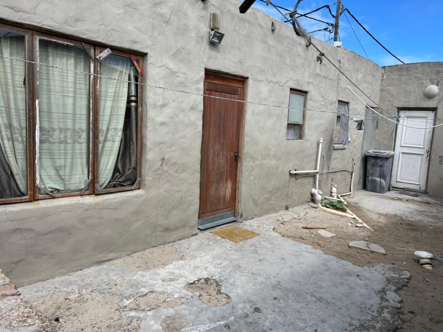 2 Bedroom Property for Sale in The Hague Western Cape